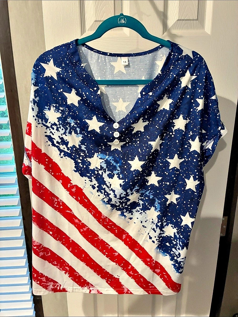 Patriotic Flag Print Top Blue & Red Size 1X Like New